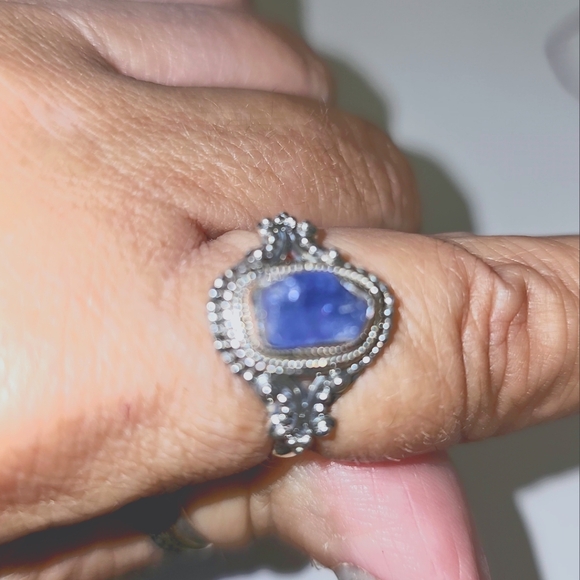 New Natural Tanzanite in sterling size 9 - Picture 2 of 9
